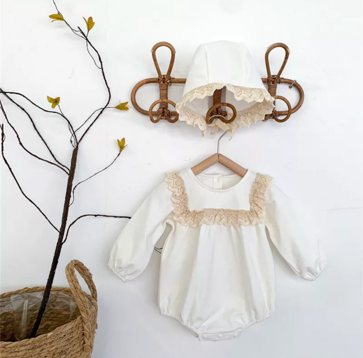 Girls Vintage Lace 2-Piece Set